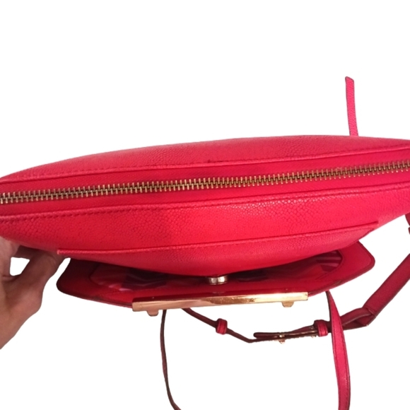 Stella & Dot Red Pebbled Leather Crossbody Bag - Picture 4 of 13